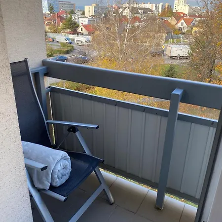 City Apartment *